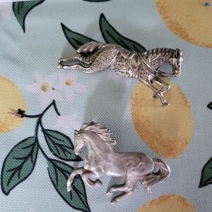 Silver Horse Brooch Set